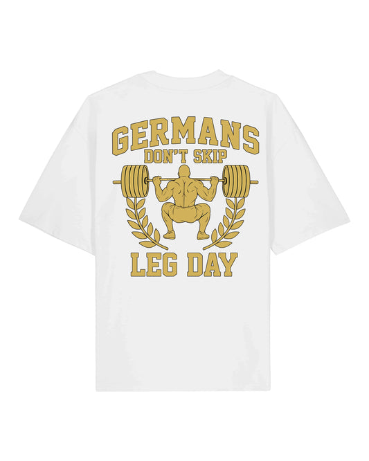 Germans Don’t Skip Leg Day Pump Cover weißes Oversized Gym Shirt Teeflix