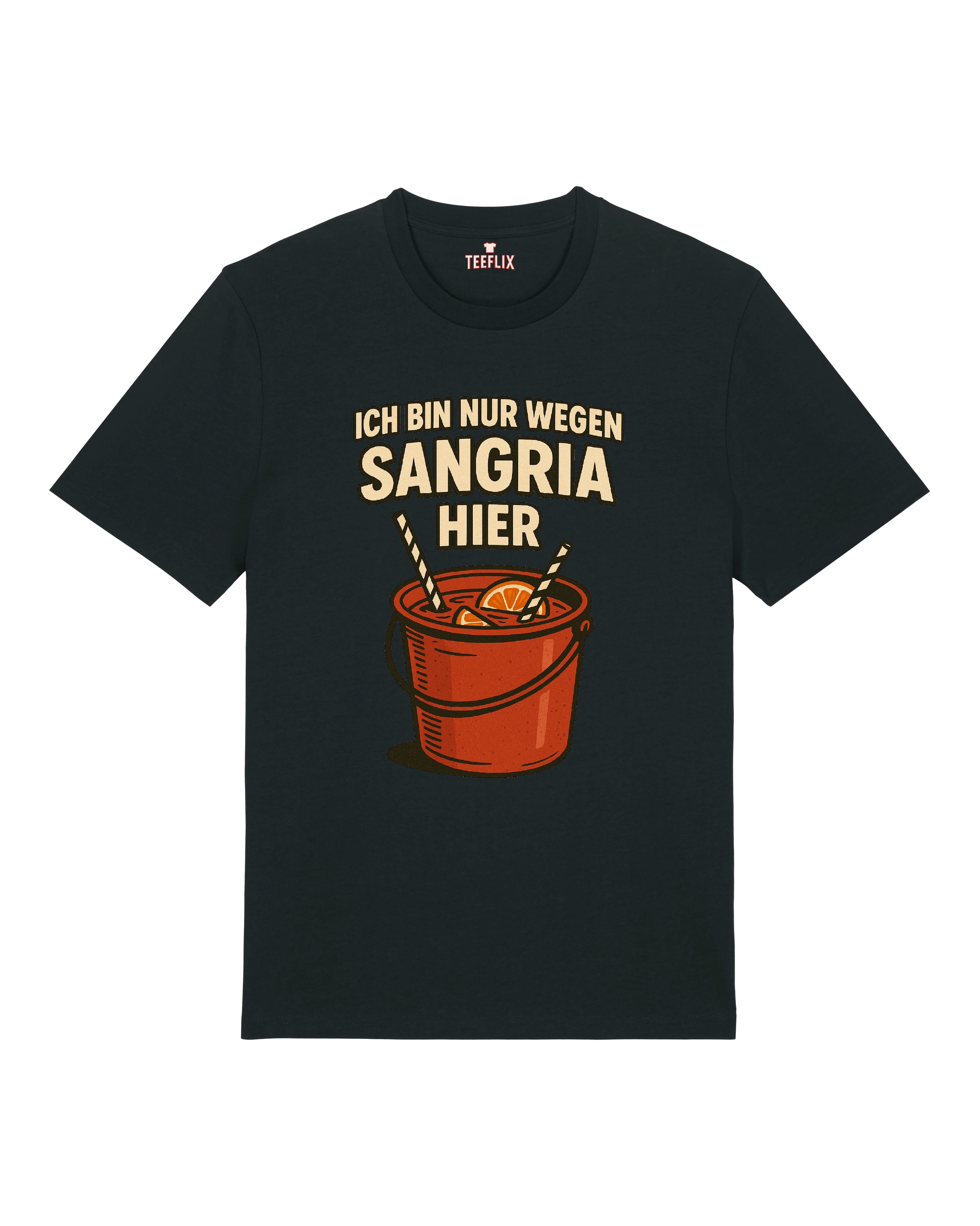 Auf dem T-Shirt ist ein Eimer (oder typischer Party-Eimer) mit Sangria abgebildet, gefüllt mit Früchten und zwei dicken Trinkhalmen. Darüber steht in großen, humorvollen Buchstaben der Spruch „Ich bin nur wegen Sangria hier“. Der Druck erinnert an ein typisches Party- oder Urlaubsmotiv, besonders passend für Mallorca-Feeling und Festivals. Der Look ist farbenfroh, witzig und eindeutig ein Statement für echte Feierlaune.