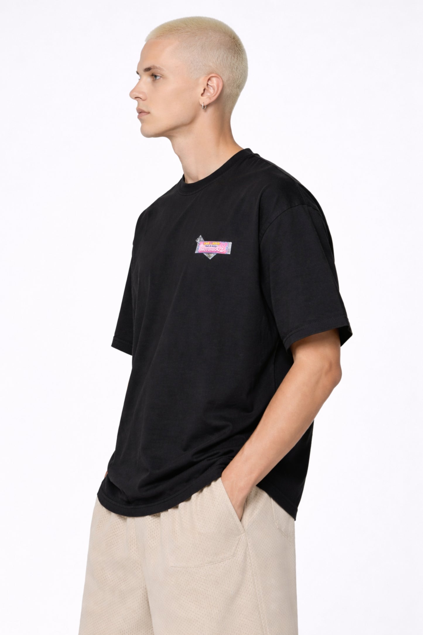 NTRZ BUBBLEGUM TEE BLACK