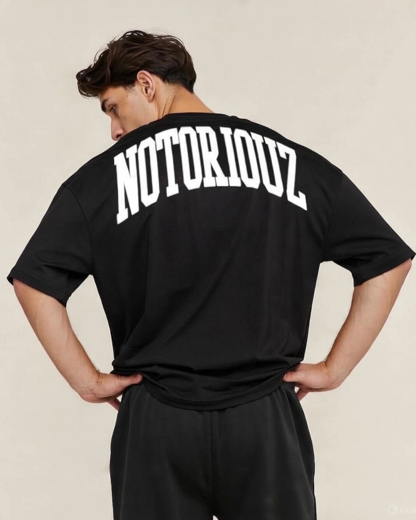 Oversized T-Shirt – Statement